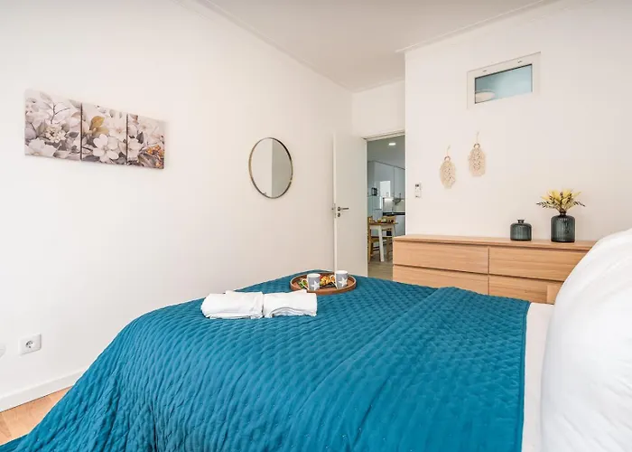 Appartamento Bright & Spacious Flat W/ Balcony By Host Wise Portimão