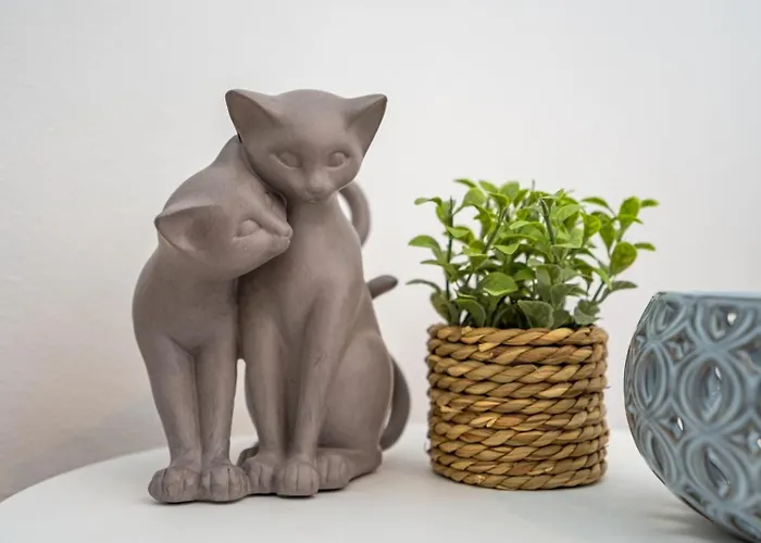 Bright & Spacious Flat W/ Balcony By Host Wise Portimão